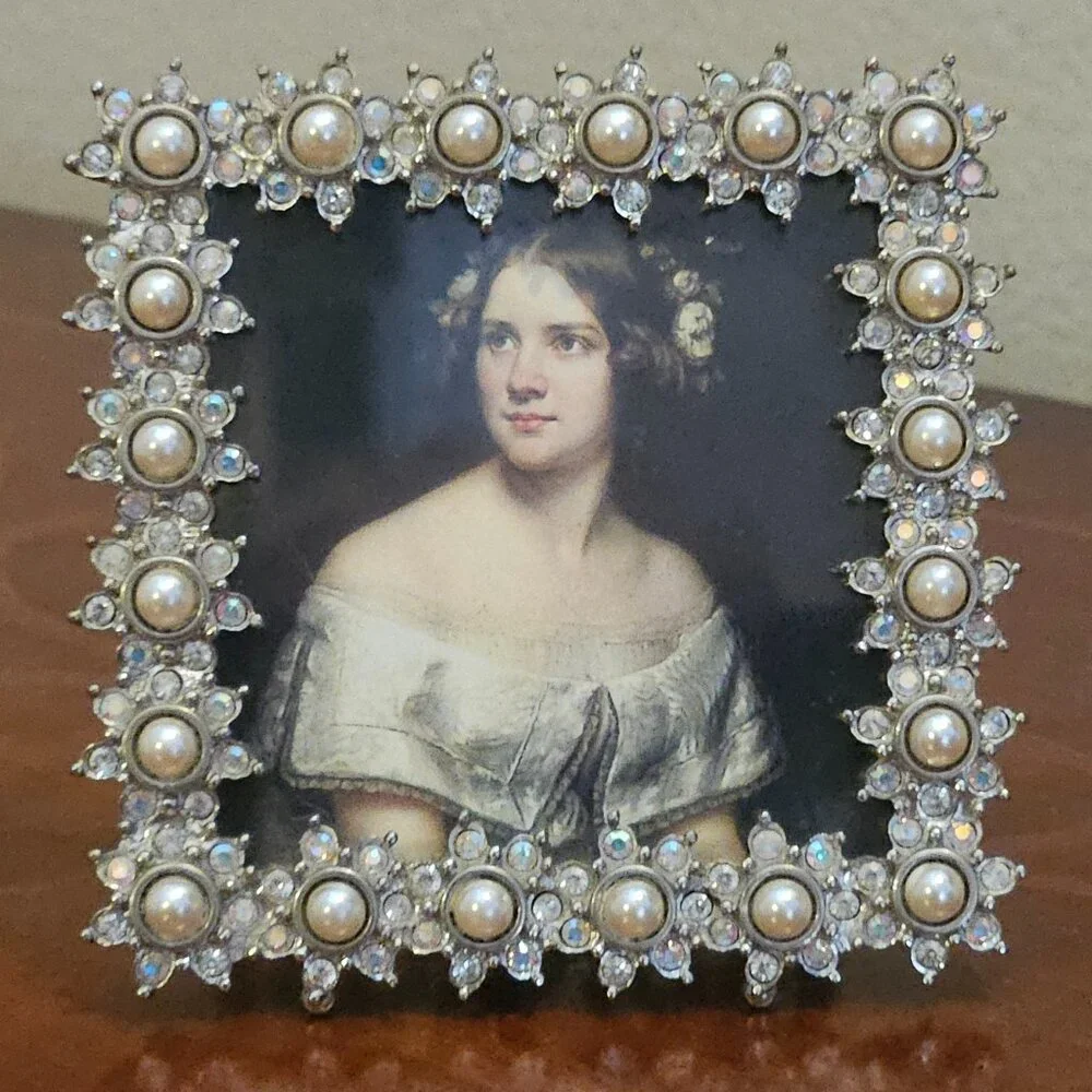 RARE JAY STRONGWATER FLOWER EDGE DUCHESS WEDDING PEARL CRYSTAL ENAMEL FRAME